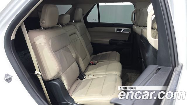 Ford Explorer (VI) 2.3 LimIted 4WD 2020 — фото 11