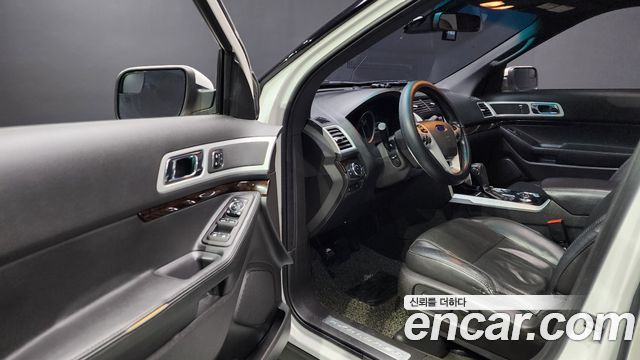Ford Explorer 3.5 Limited 4WD 5th 2014 — фото 11