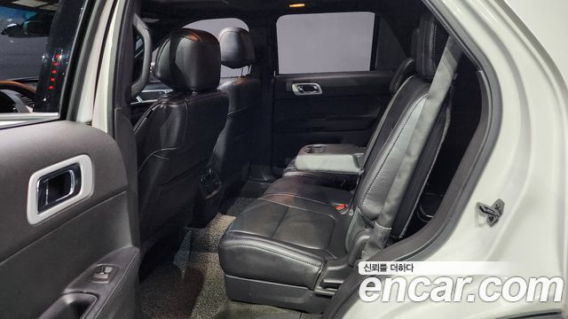 Ford Explorer 3.5 Limited 4WD 5th 2014 — фото 12