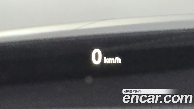 MINI Cooper S 5Door Standard 3rd 2019 — фото 18