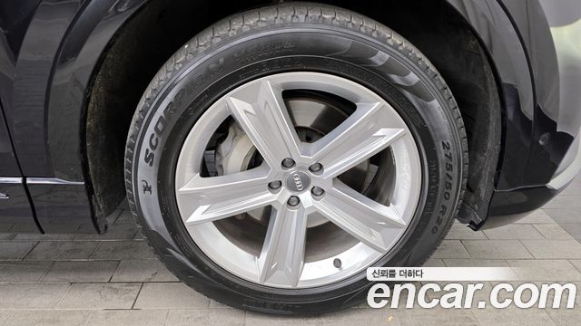 Audi Q8 (4M) 45 TDI Quattro Premium 2021 — фото 5