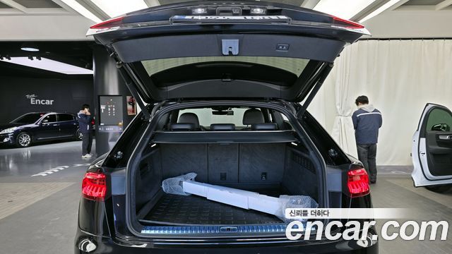 Audi Q8 (4M) 45 TDI Quattro Premium 2021 — фото 24
