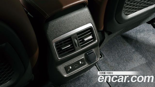 Renault Korea QM6 Diesel 4WD RE Signature 2019 — фото 19