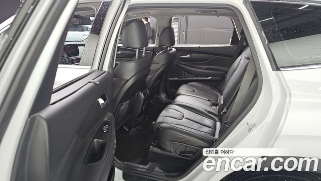 Hyundai Santa Fe Gasoline 2.5T 4WD Prestige 2021 — фото 11