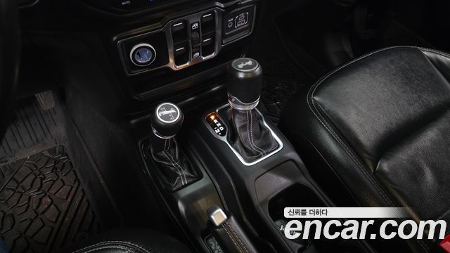 Jeep Wrangler (JL) 2.0 Overland 4Door 4xe 2021 — фото 9
