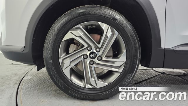 Hyundai Santa Fe Diesel 2.2 2WD Premium Choice 2021 — фото 5