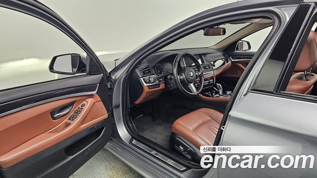 BMW 5 Series (F10) 520d M Aero Dynamic 2016 — фото 11