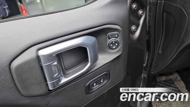 Jeep Wrangler (JL) 2.0 Rubicon Power Top 4Door 2022 — фото 22