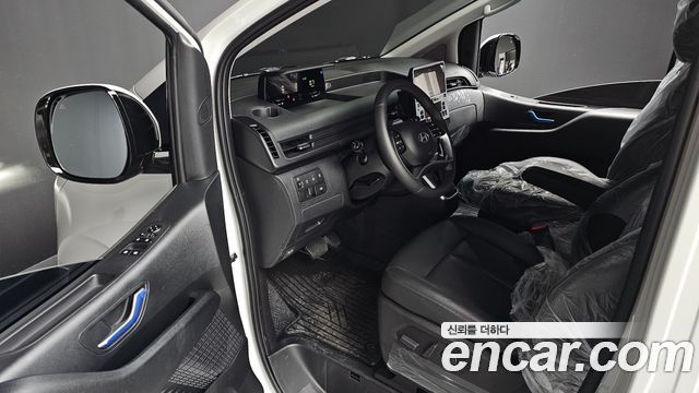 Hyundai Staria Tourer 9-Seater Modern 2025 — фото 11