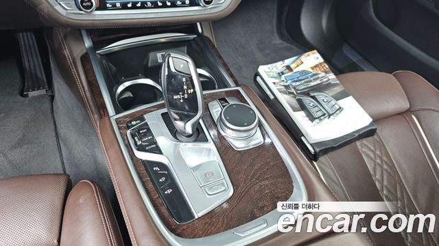 BMW 7 Series (G11) 730Ld xDrive 2016 — фото 9