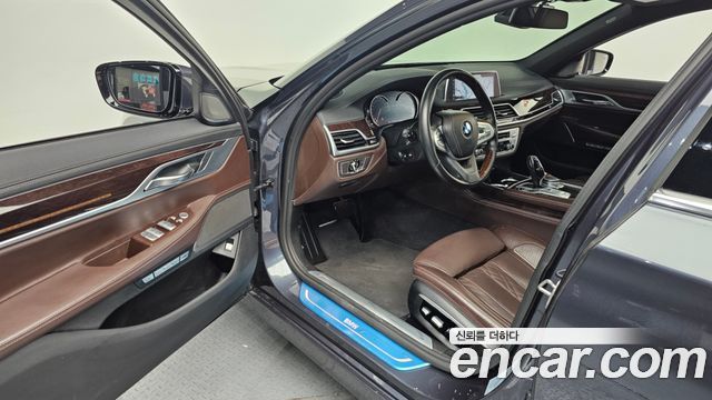 BMW 7 Series (G11) 730Ld xDrive 2016 — фото 10