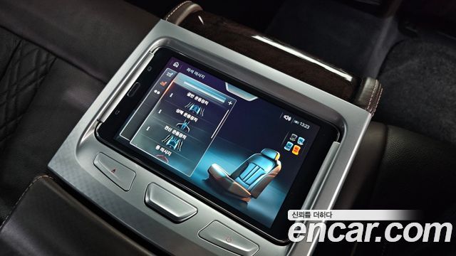 BMW 7 Series (G11) 730Ld xDrive 2016 — фото 17