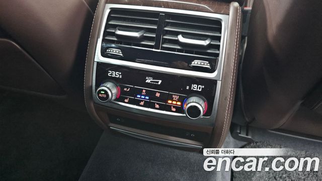 BMW 7 Series (G11) 730Ld xDrive 2016 — фото 18