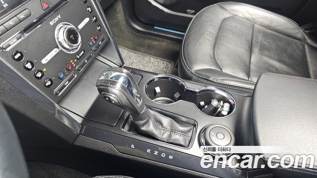 Ford Explorer 2.3 Limited 4WD 5th 2018 — фото 9