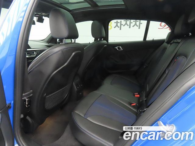 BMW 1 Series (F40) 120i M Sports 2023 — фото 6