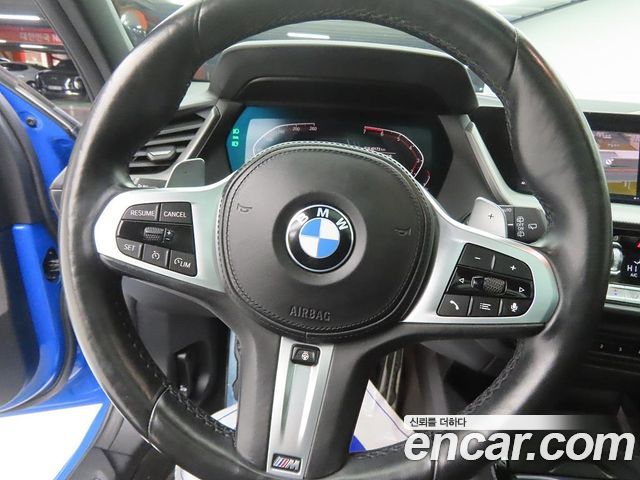 BMW 1 Series (F40) 120i M Sports 2023 — фото 7