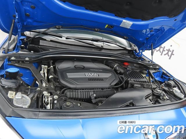 BMW 1 Series (F40) 120i M Sports 2023 — фото 23