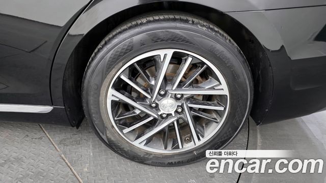 Hyundai Grandeur (IG) 2.5 Premium 2022 — фото 5