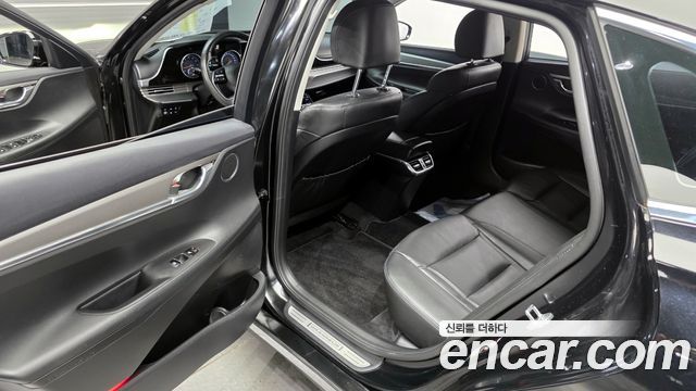 Hyundai Grandeur (IG) 2.5 Premium 2022 — фото 15
