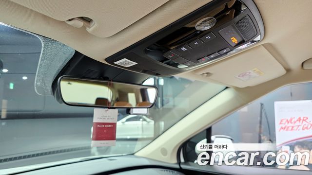Kia Carnival (IV) Diesel 9-Seater Prestige 2022 — фото 19