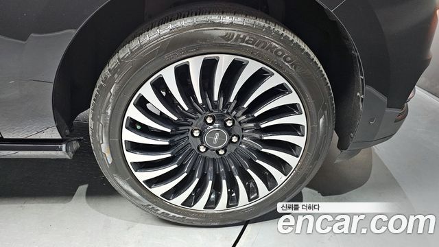 Lincoln Navigator (IV) 3.5L Black Label 2019 — фото 5