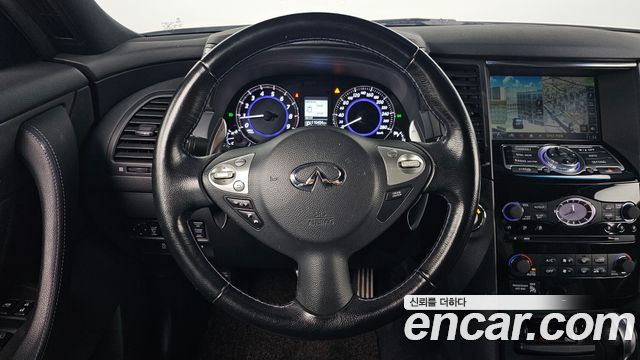 Infiniti QX70 3.7 AWD 2017 — фото 13