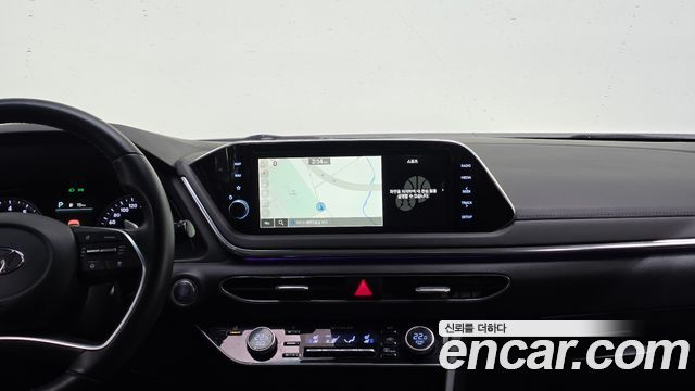 Hyundai Sonata (DN8) 2.0 Premium Plus 2022 — фото 16