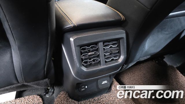 Ford Ranger (IV) 2.0 Wildtrack 2023 — фото 19