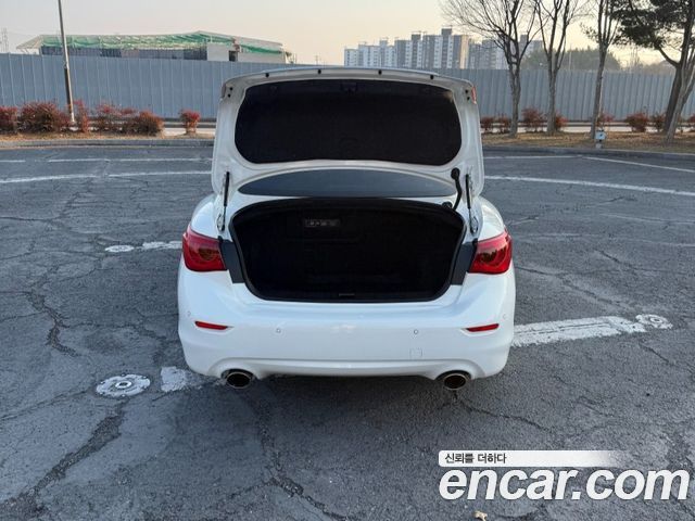 Infiniti Q50 3.5 Hybrid Hi-Tech 2015 — фото 7