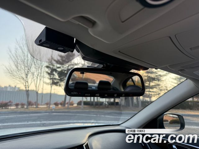Infiniti Q50 3.5 Hybrid Hi-Tech 2015 — фото 18