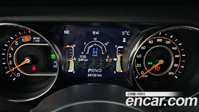 Jeep Wrangler (JL) 2.0 Overland Power Top 4Door 2022 — фото 8