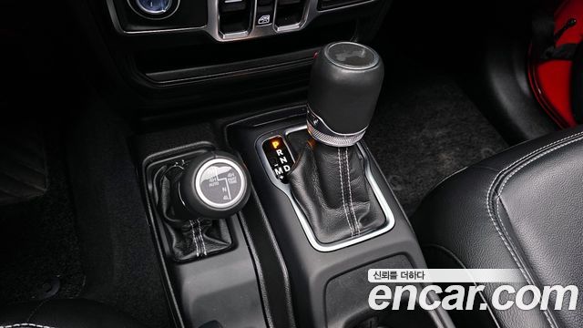 Jeep Wrangler (JL) 2.0 Overland Power Top 4Door 2022 — фото 9