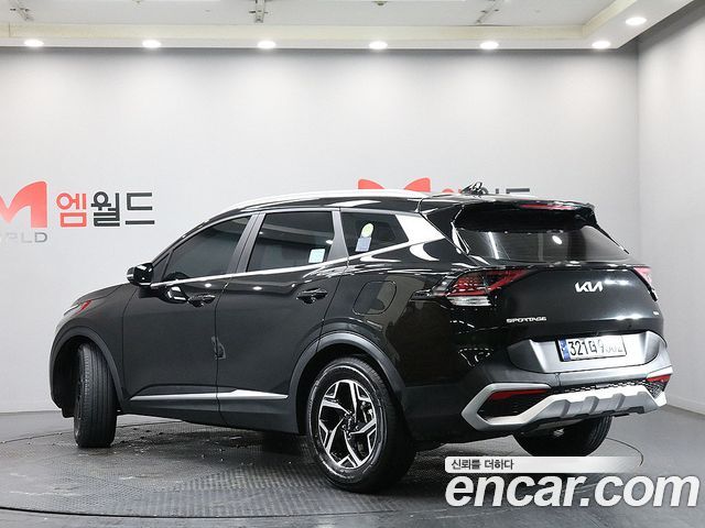Kia Sportage (V) Diesel 2.0 4WD Prestige 2023 — фото 4