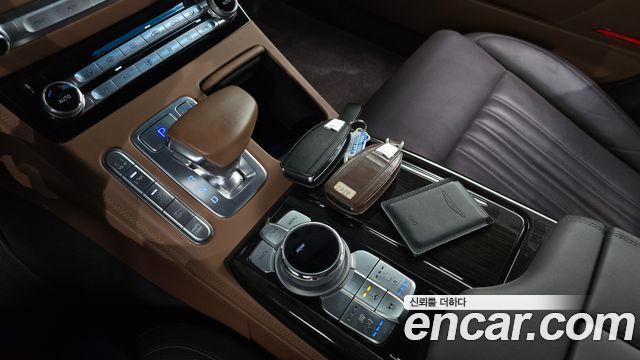 Genesis G90 3.8 AWD Luxury 2019 — фото 9