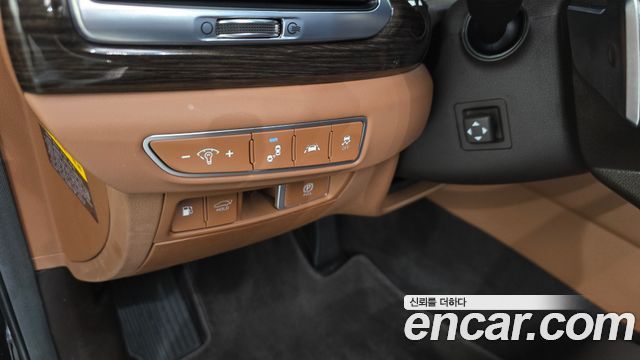 Genesis G90 3.8 AWD Luxury 2019 — фото 14