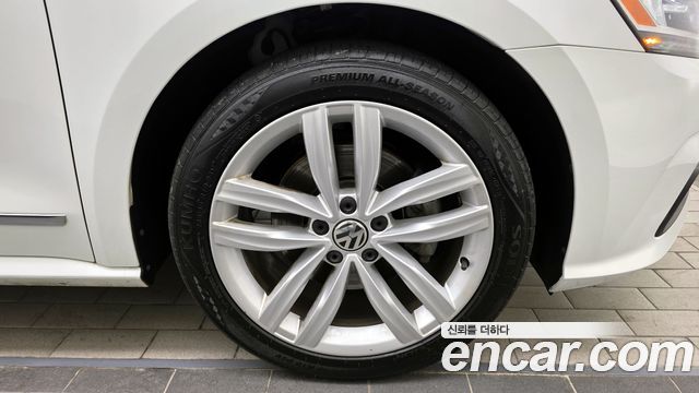 Volkswagen Passat 2.0 TSI B7 2018 — фото 5