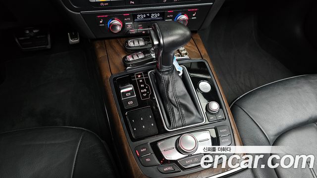 Audi A7 45 TDI Quattro Dynamic 4G 2015 — фото 9