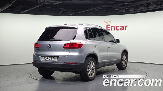 Volkswagen Tiguan 2.0 TDI Comfort 5N 2014 — фото 2