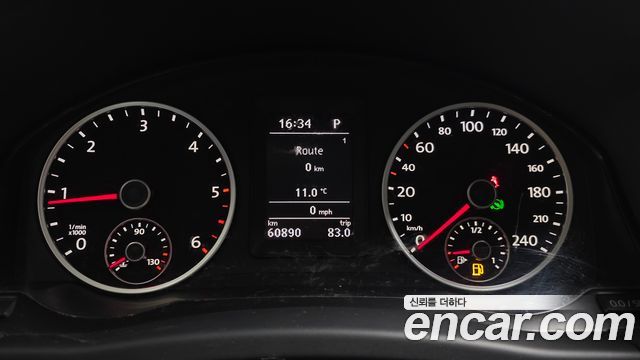 Volkswagen Tiguan 2.0 TDI Comfort 5N 2014 — фото 8