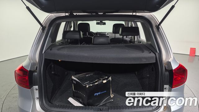 Volkswagen Tiguan 2.0 TDI Comfort 5N 2014 — фото 20