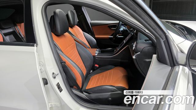 Mercedes-Benz C-Class (W206) C300 AMG Line 2022 — фото 12