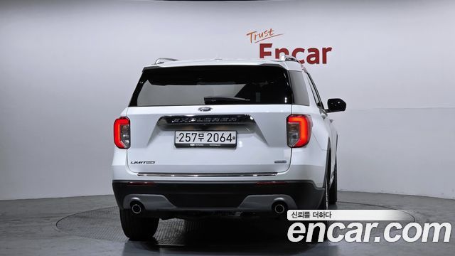 Ford Explorer (VI) 2.3 LimIted 4WD 2020 — фото 4