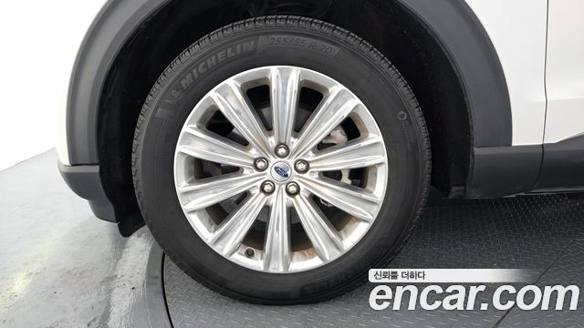 Ford Explorer (VI) 2.3 LimIted 4WD 2020 — фото 5