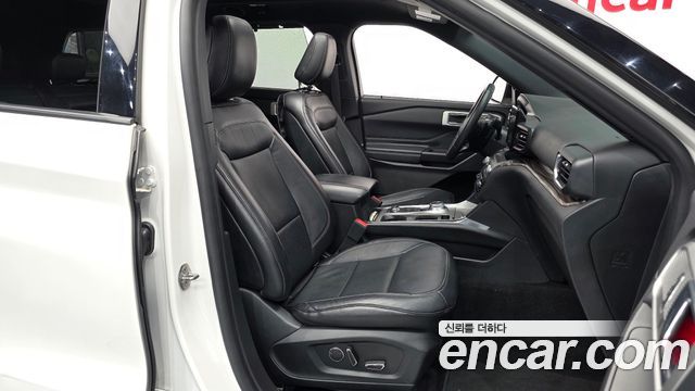 Ford Explorer (VI) 2.3 LimIted 4WD 2020 — фото 10