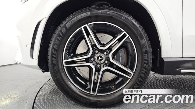 Mercedes-Benz GLE-Class (W167) GLE450 4MATIC AMG Line 2021 — фото 5