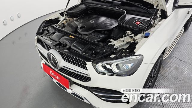 Mercedes-Benz GLE-Class (W167) GLE450 4MATIC AMG Line 2021 — фото 6