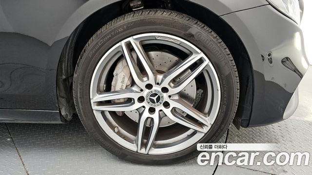 Mercedes-Benz E-Class (W213) E300 4MATIC AMG Line 2020 — фото 5