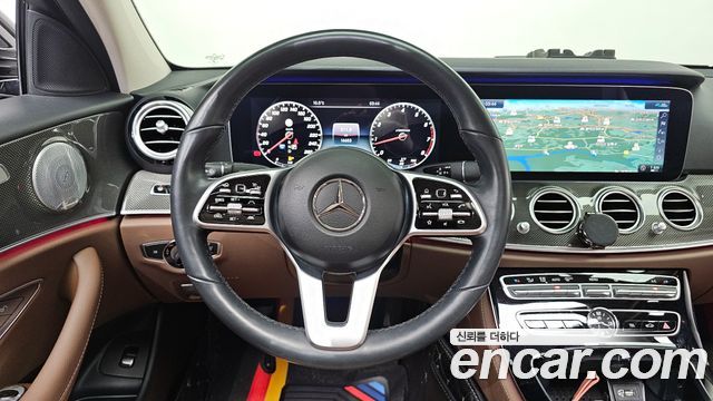 Mercedes-Benz E-Class (W213) E300 4MATIC AMG Line 2020 — фото 13