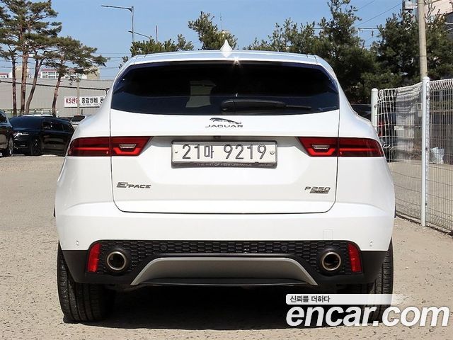Jaguar E-PACE P250 S 2018 — фото 4