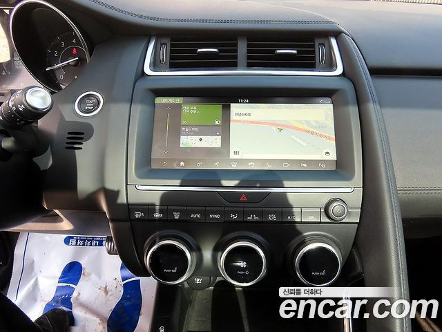 Jaguar E-PACE P250 S 2018 — фото 17